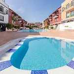 Apartamento Residencial Con Piscina En Adeje דירה אדחה