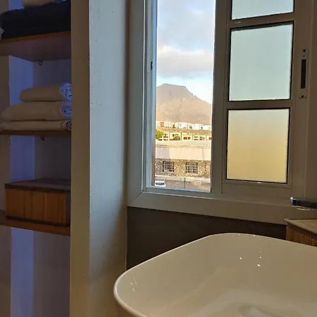 Apartamento Residencial Con Piscina En Adeje Апартаменты